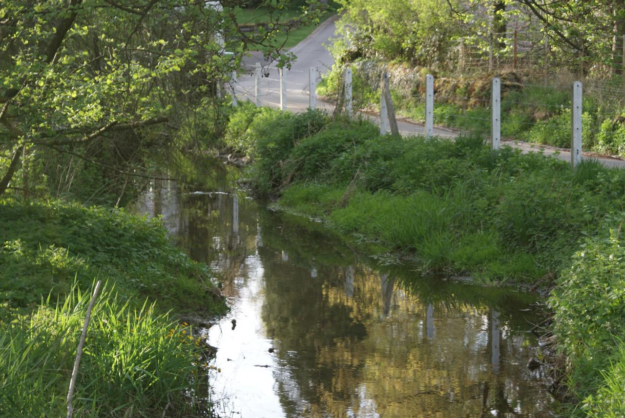 Le Gite De L Ourthe Ortheuville Exterior foto