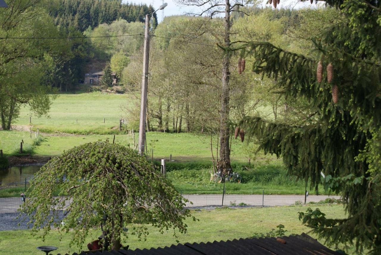 Le Gite De L Ourthe Ortheuville Exterior foto